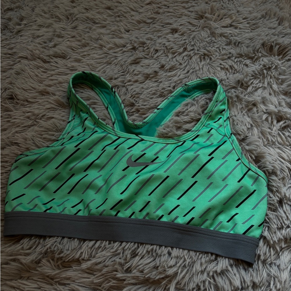 Nike Women's Patterned Green and Gray Sports Bra - M
